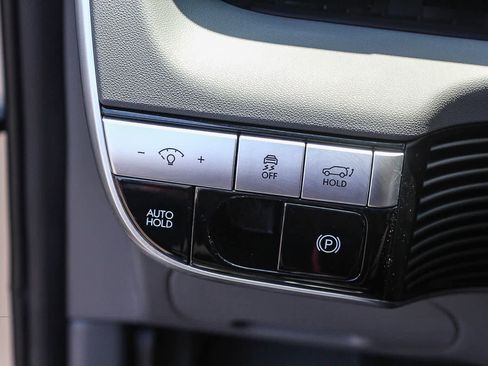 Certified 2024 Hyundai Ioniq 5 SEL RWD image 29