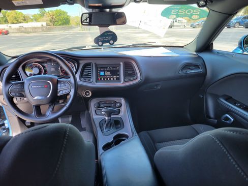 Used 2023 Dodge Challenger SXT image 11