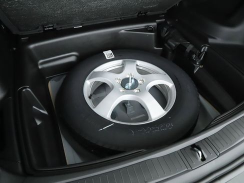 New 2025 Jeep Grand Cherokee Limited w/ Black Appearance Package image 17