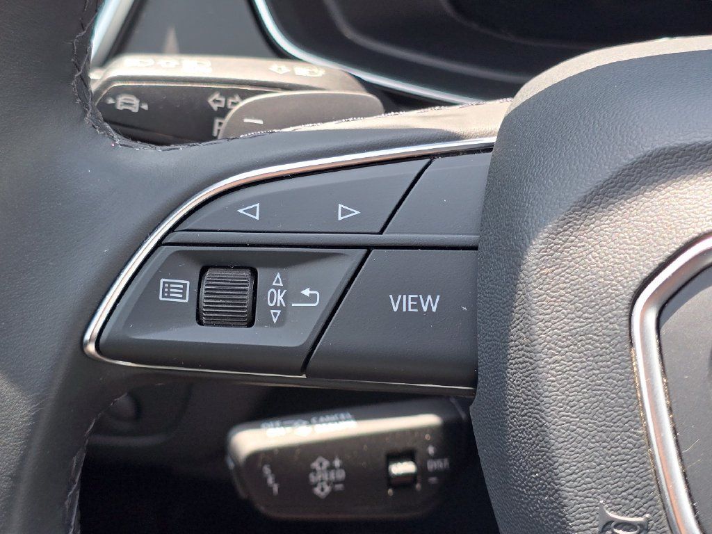Certified 2023 Audi Q5 2.0T Premium Plus AWD/4WD image 13