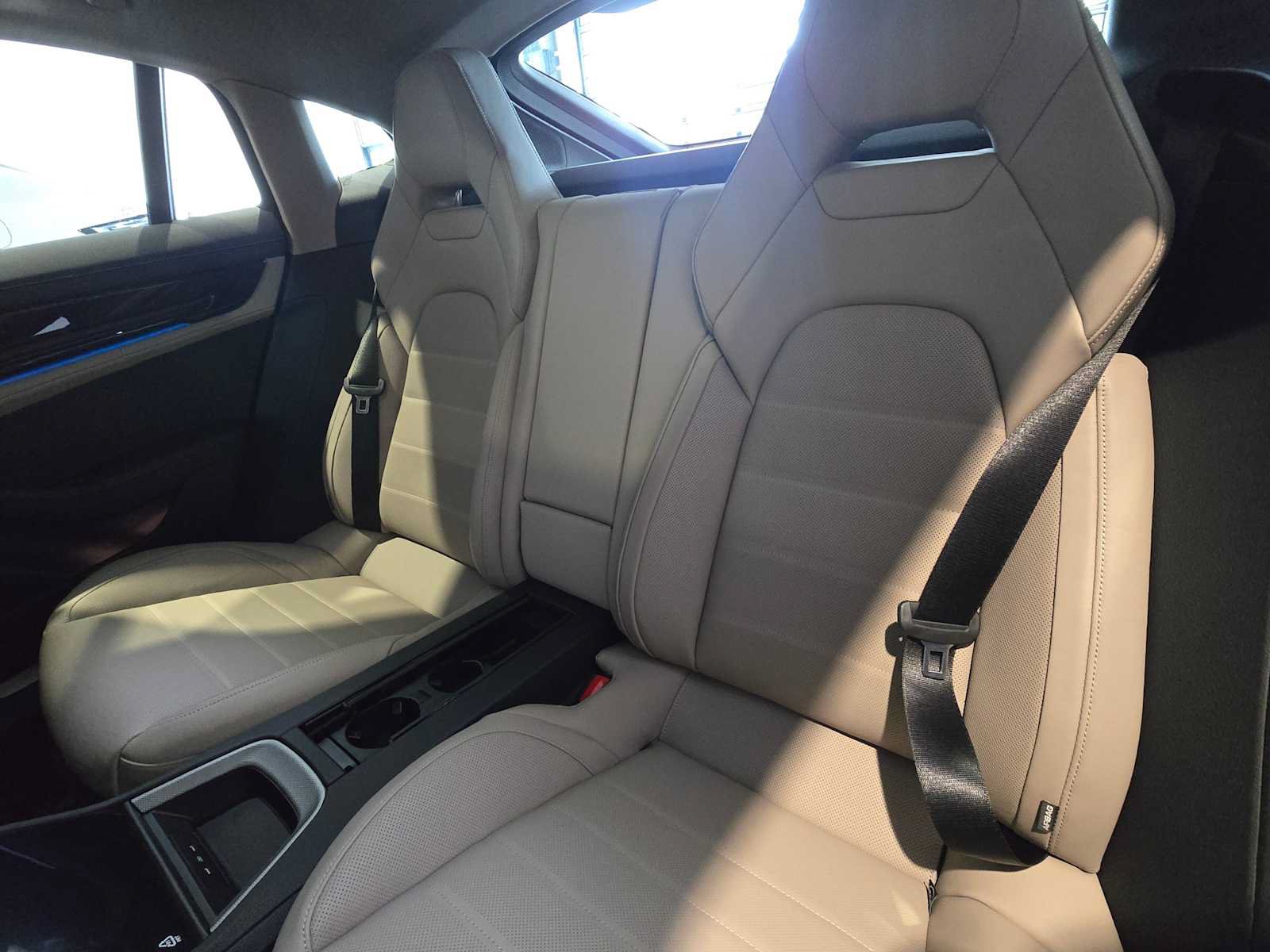 New 2026 Porsche Panamera 4 AWD/4WD image 17