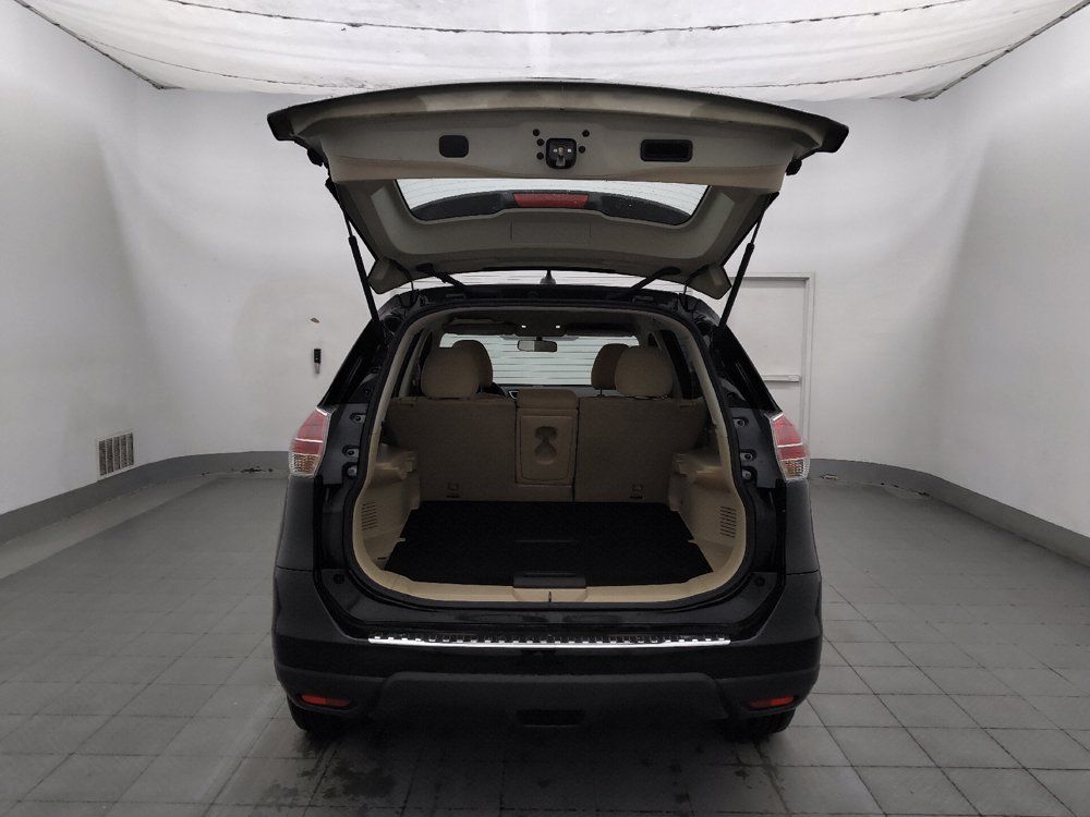 Used 2016 Nissan Rogue S FWD image 29
