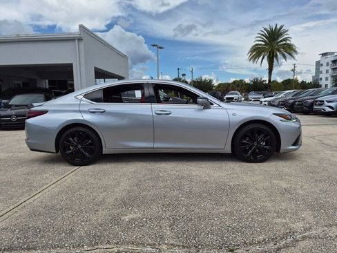 Used 2025 Lexus ES 350 F Sport w/ Accessory Package (Z1) FWD image 4