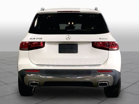 Used 2020 Mercedes-Benz GLB 250 4MATIC image 5
