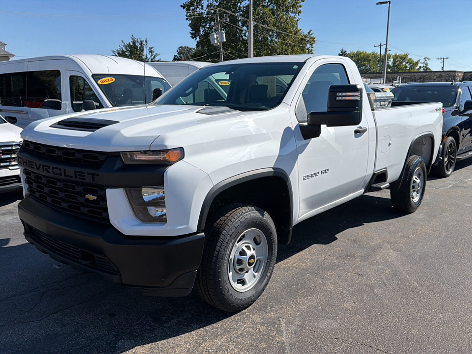 Used 2022 Chevrolet Silverado 2500 W/T w/ WT Convenience Package AWD/4WD image 3