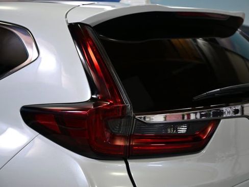 Used 2021 Honda CR-V EX-L image 17