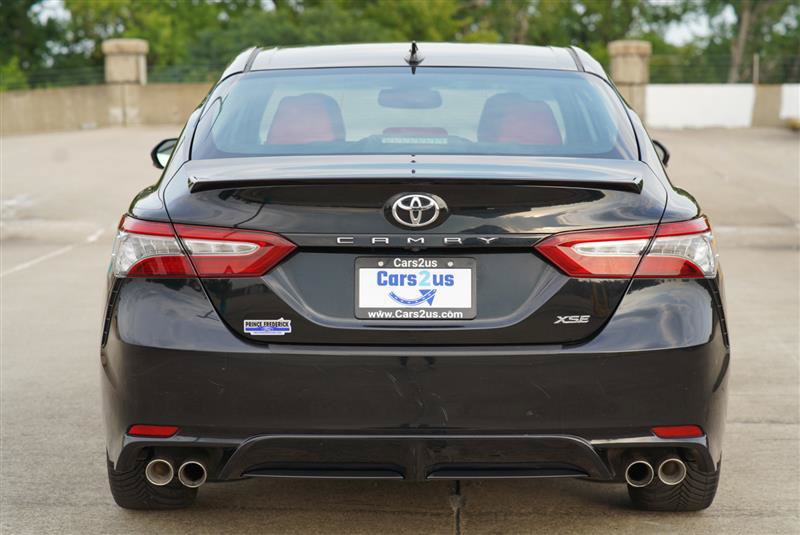 Used 2019 Toyota Camry XSE w/ Navigation Package FWD image 5