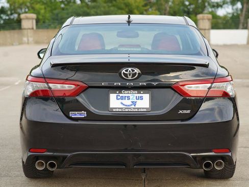 Used 2019 Toyota Camry XSE w/ Navigation Package FWD image 5