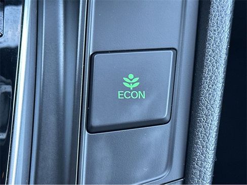 Used 2018 Honda CR-V EX image 29