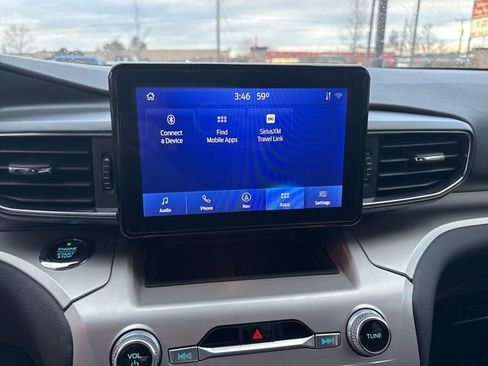 Used 2021 Ford Explorer XLT w/ Equipment Group 202A image 27