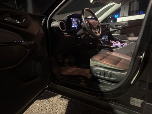 Used 2025 Chevrolet Trax ACTIV w/ Driver Confidence Package image 6