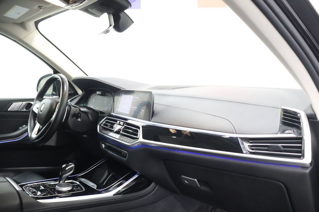 Used 2019 BMW X7 xDrive40i w/ Premium Package AWD/4WD image 23