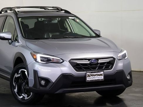 Used 2023 Subaru Crosstrek 2.5i Limited AWD/4WD image 6