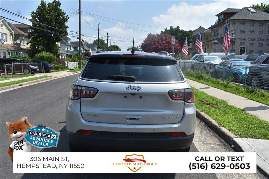Used 2025 Jeep Compass Limited AWD/4WD image 7