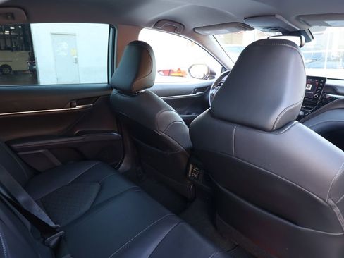 Used 2021 Toyota Camry XSE image 16