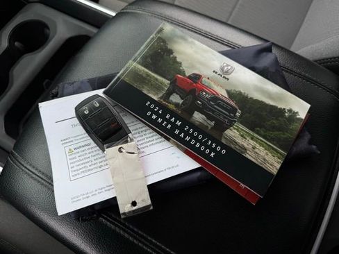 Used 2024 RAM 2500 Big Horn w/ Off Road Package image 6