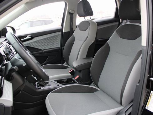 Certified 2023 Volkswagen Taos S image 8