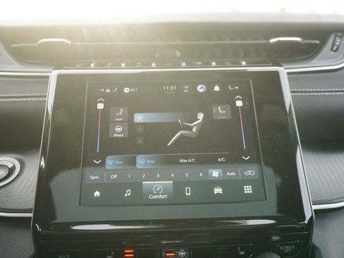 Used 2023 Jeep Grand Cherokee Altitude image 18