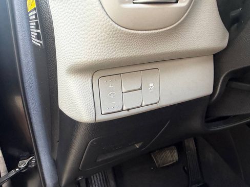 Used 2017 Kia Soul + FWD image 18