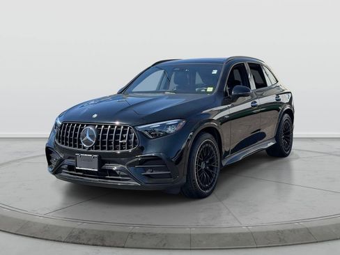 Used 2025 Mercedes-Benz GLC 43 AMG 4MATIC image 3