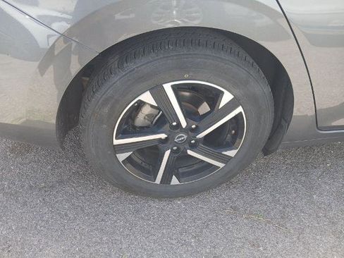 Certified 2024 Nissan Sentra SV FWD image 4