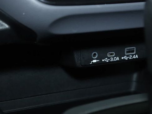 Certified 2024 Subaru Crosstrek 2.5i Limited w/ Crosstrek Mirror Package AWD/4WD image 26