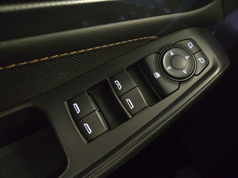 Certified 2020 Chevrolet Traverse Premier w/ Redline Edition AWD/4WD image 28
