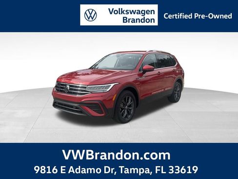 Certified 2023 Volkswagen Tiguan SE w/ Panoramic Sunroof Package image 1