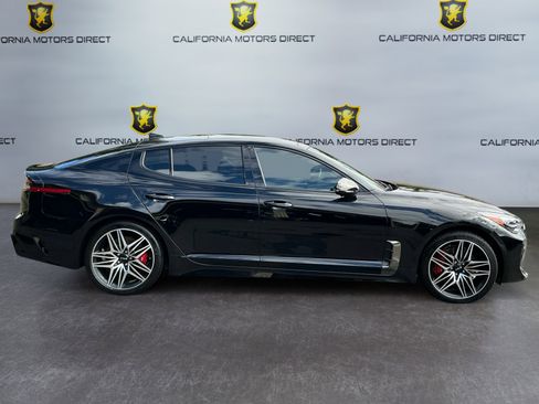 Used 2023 Kia Stinger GT2 image 4