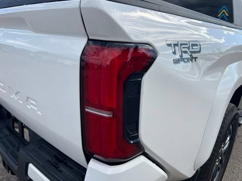 Used 2024 Toyota Tacoma TRD Sport w/ TRD Sport Upgrade Package AWD/4WD image 12