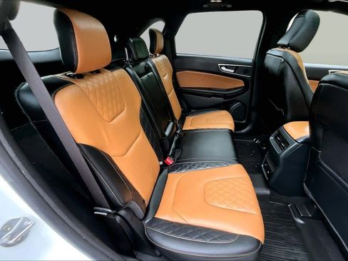 Used 2024 Ford Edge Titanium w/ Titanium Elite Package AWD/4WD image 19