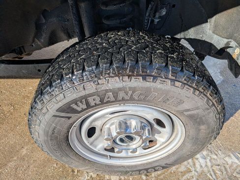 Used 2019 Ford F250 XL w/ Power Equipment Group image 16