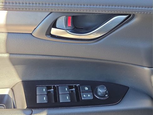 Used 2025 MAZDA CX-5 AWD 2.5 S w/ Preferred Package image 13