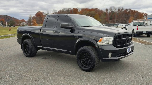 Used 2018 RAM 1500 Express w/ Express Value Package AWD/4WD image 2