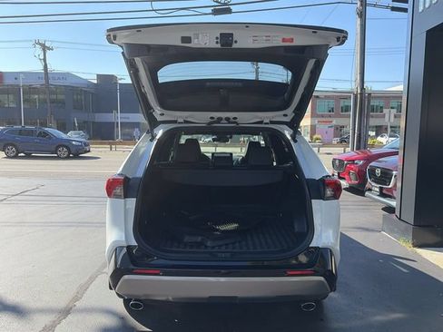 Used 2025 Toyota RAV4 XSE w/ Advanced Technology Package AWD/4WD image 23
