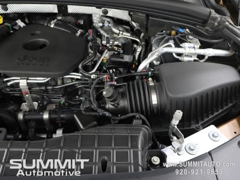 New 2026 Jeep Grand Cherokee L Summit AWD/4WD image 22