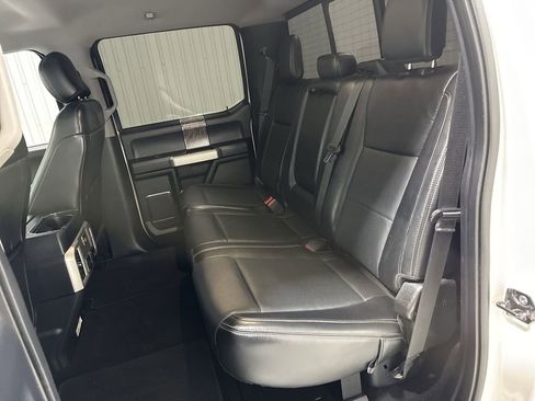 Used 2019 Ford F250 Lariat w/ Lariat Ultimate Package AWD/4WD image 26