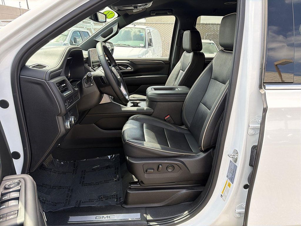 Used 2024 GMC Yukon SLT RWD image 18