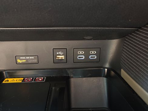 Certified 2025 Toyota Camry SE w/ Convenience Package FWD image 21