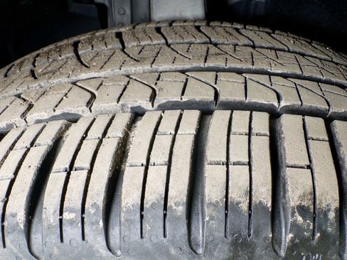 Used 2023 Volvo XC60 T8 Ultimate image 32