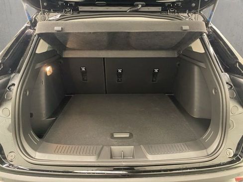 New 2026 Chevrolet Trax LT w/ Driver Confidence Package FWD image 28