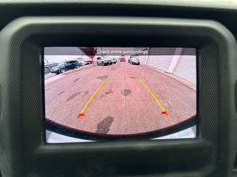 Used 2022 Jeep Wrangler Sport S image 20