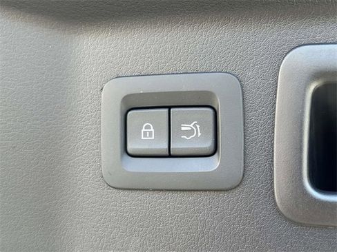 Used 2025 MAZDA CX-90 Plug-In Hybrid w/Premium Sport image 12