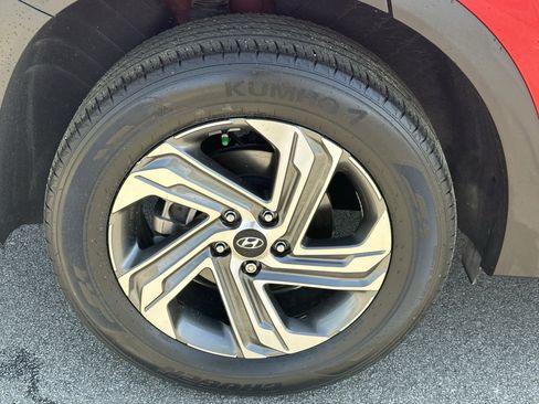 Used 2023 Hyundai Santa Fe SEL image 19