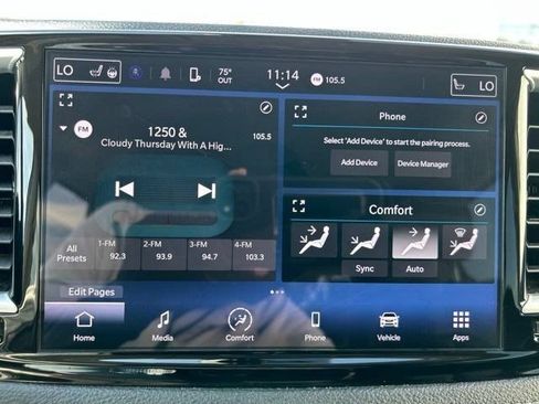 Used 2023 Chrysler Pacifica Touring-L FWD image 20