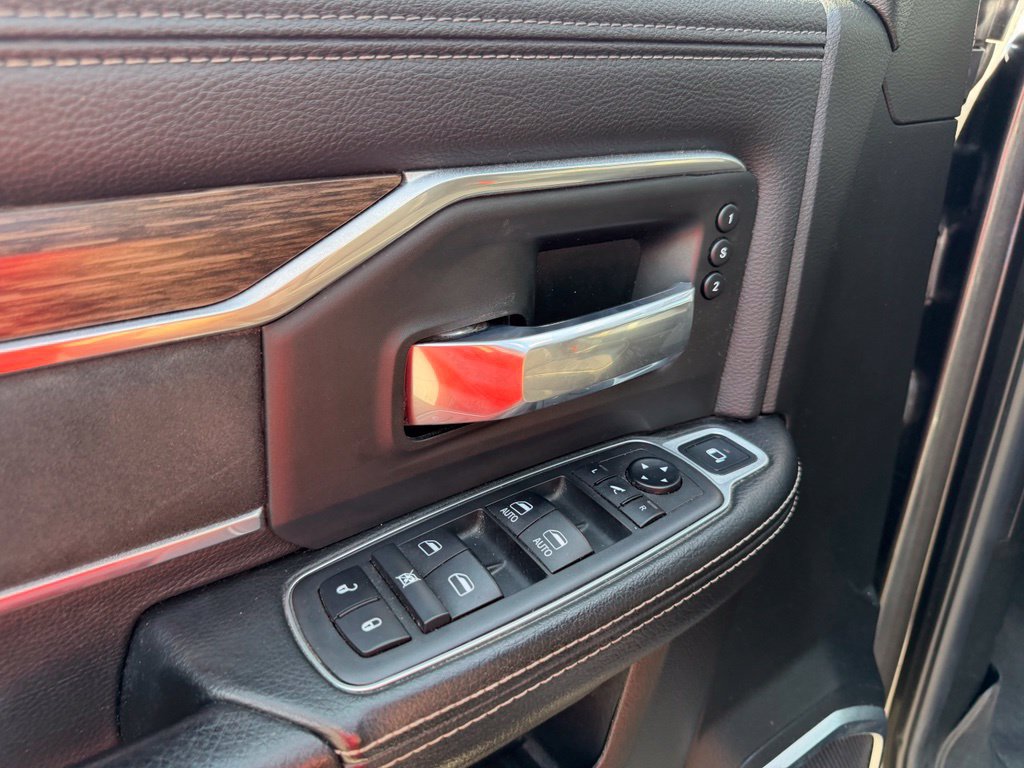 Used 2019 RAM 3500 Laramie AWD/4WD image 14
