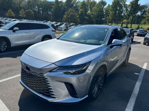 Used 2025 Lexus RX 350 w/ Convenience Package AWD/4WD image 2