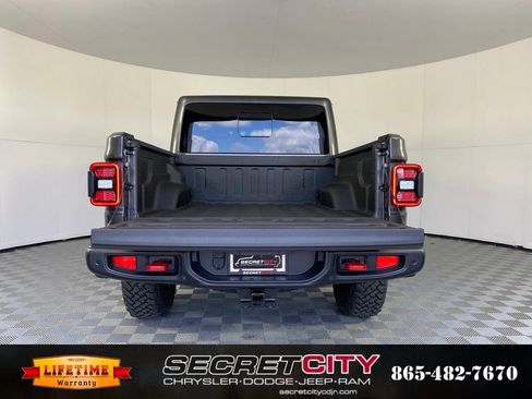 New 2026 Jeep Gladiator Rubicon AWD/4WD image 30