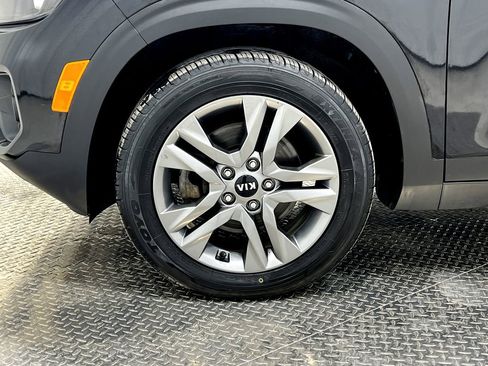 Used 2021 Kia Seltos S image 33