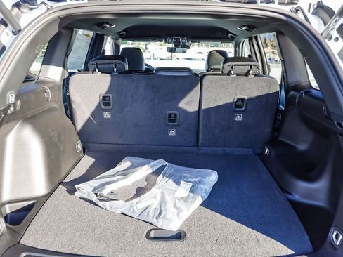 New 2025 Jeep Grand Cherokee Limited w/ Black Appearance Package image 26